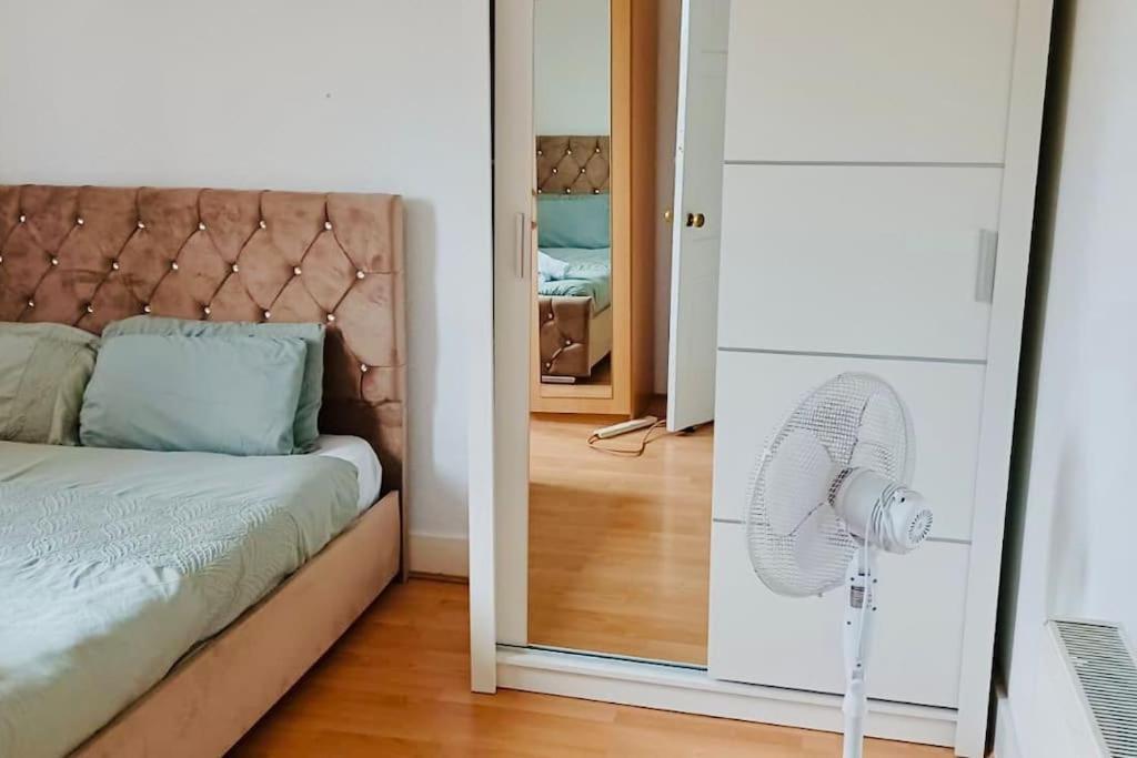 Beautiful 3bd Family With Huge Private Graden Casa vacanze Londra