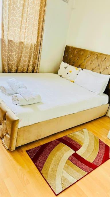 Beautiful 3bd Family With Huge Private Graden Casa vacanze *