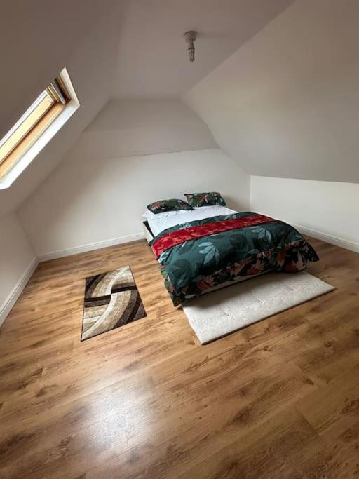 Casa vacanze Beautiful 3bd Family With Huge Private Graden *